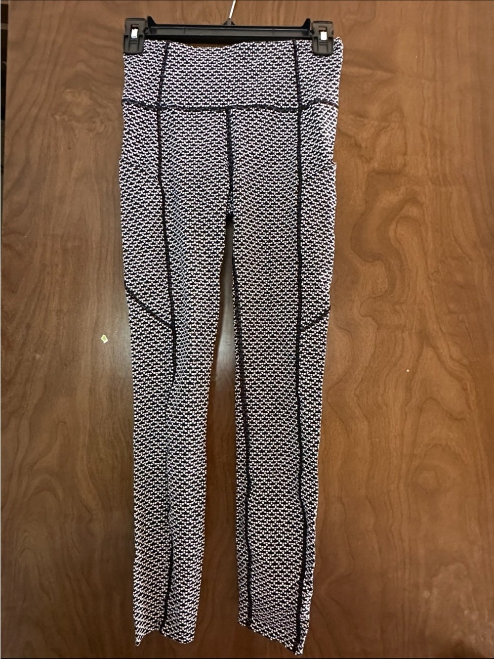 Lululemon Black & White Geometric Seam-Detail Leggings